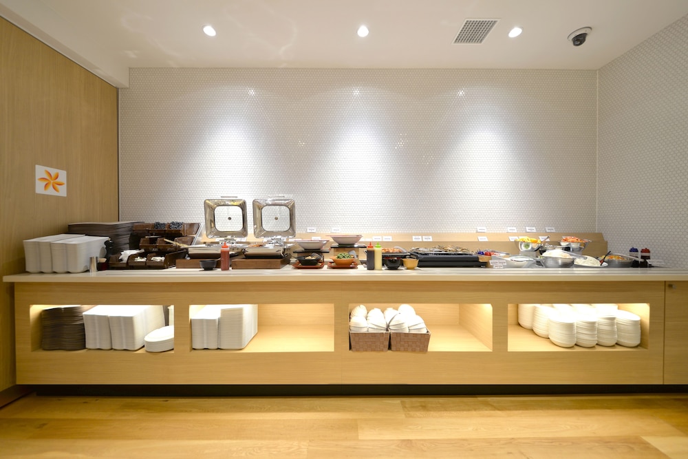 Vessel Inn Shinsaibashi 48/56