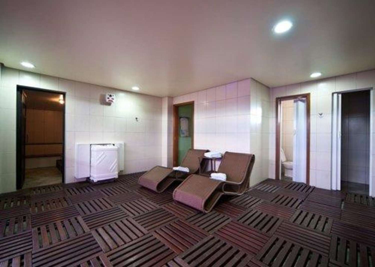 Quality Suites Vila Velha 3/7