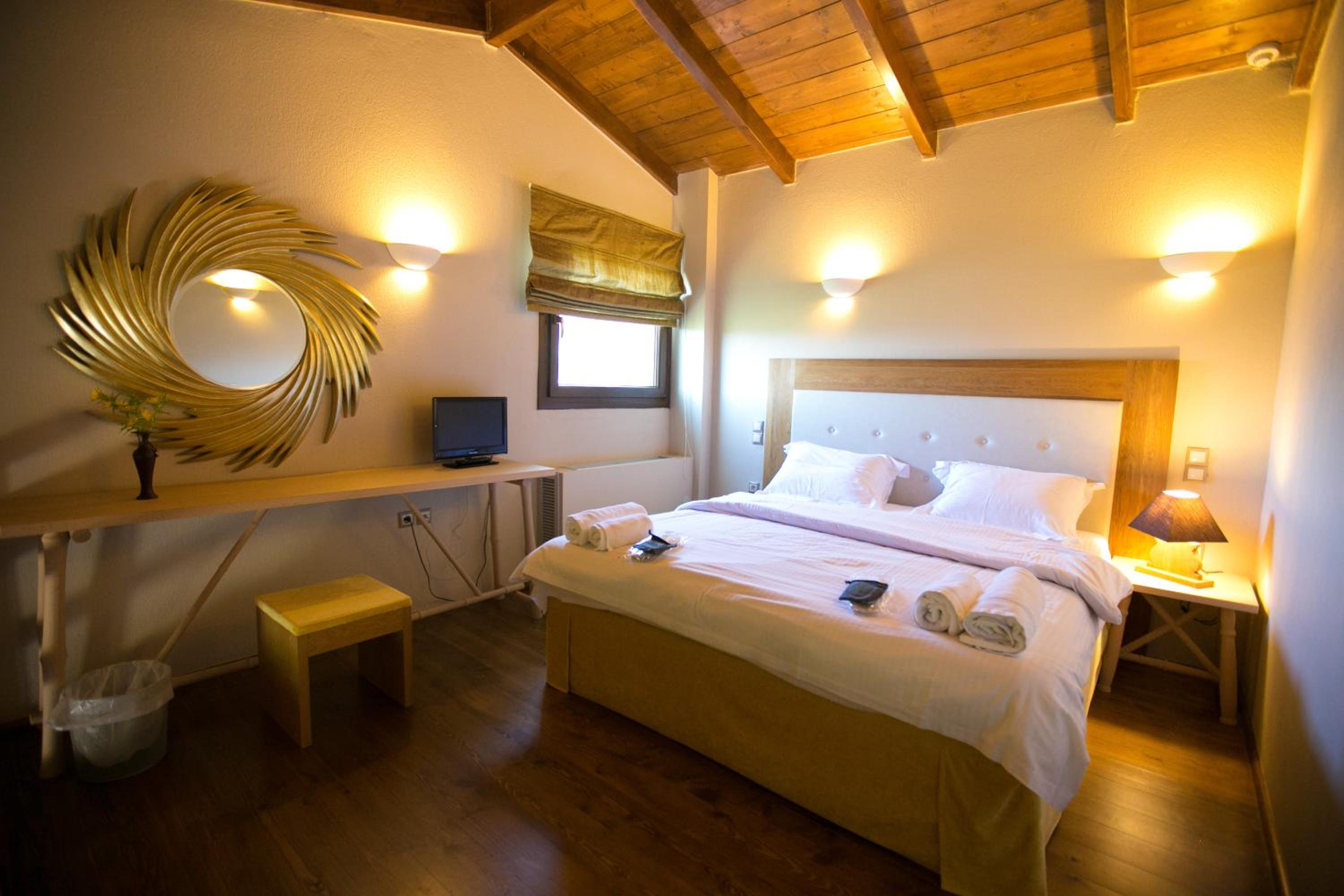 جناح بإطلالة على الجبل، Anavasi Mountain Resort 5/10