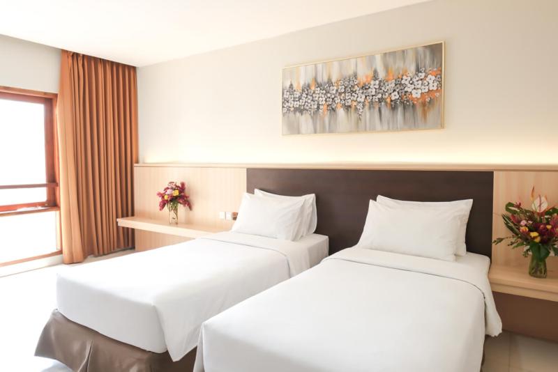 The Grand Hill Bistro Cafe Resort Hotel 18/57