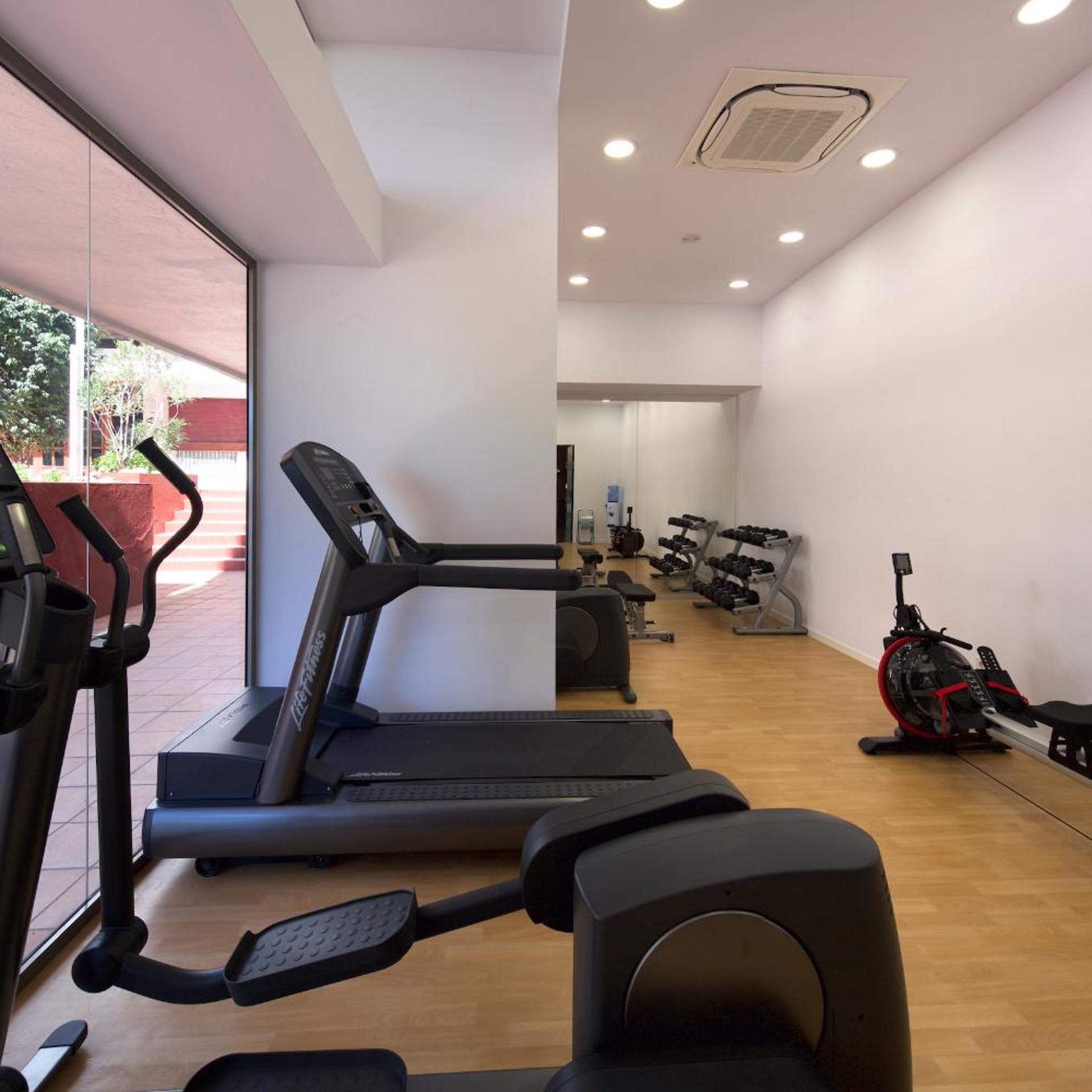 Apartamentos B-Llobet Sun & Confort 27/50