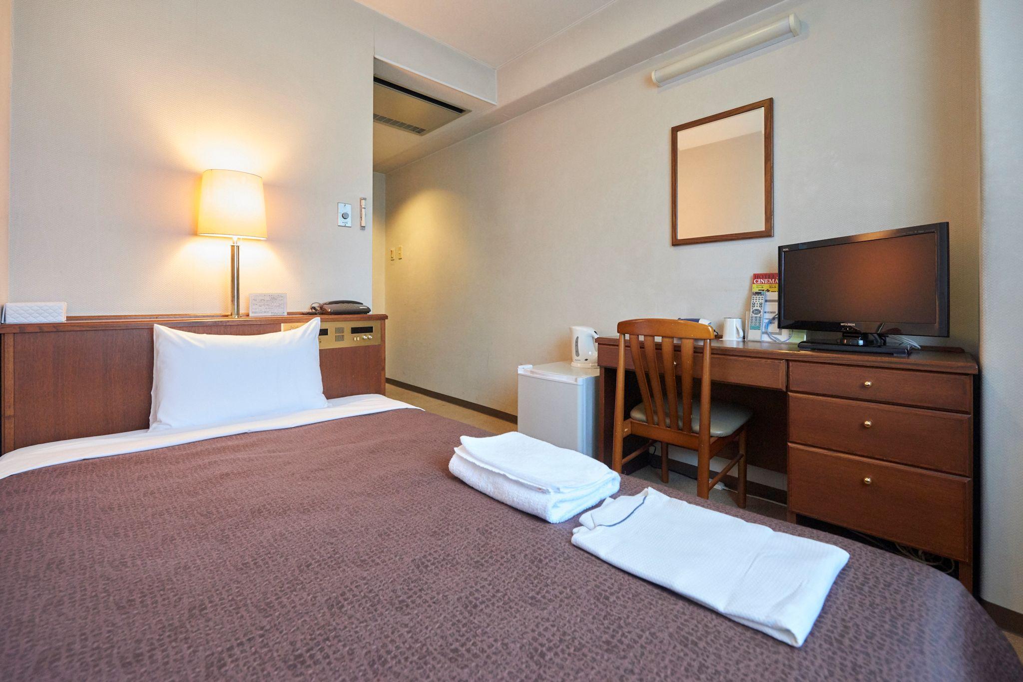 Semi Double Room(No Smoking)