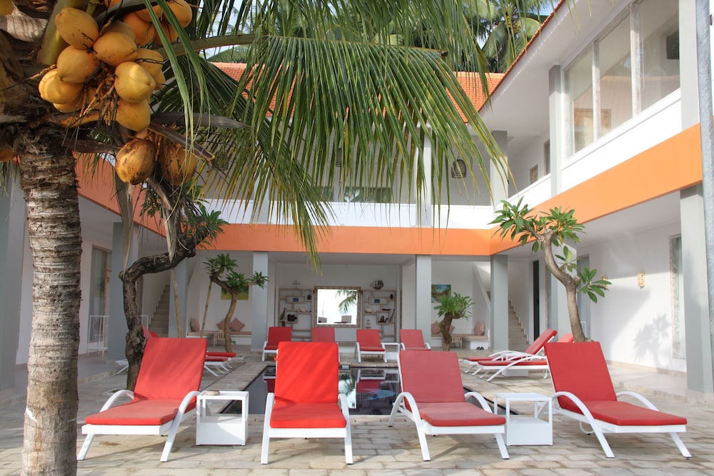 Bondalem Beach Club 49/71