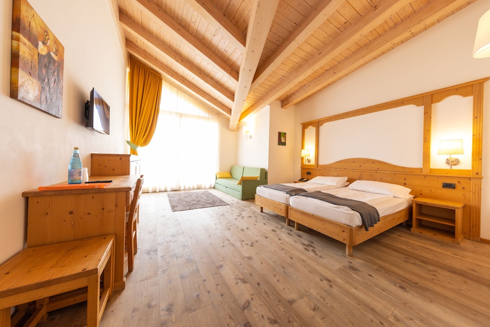 Hotel Alpine Mugon 14/42