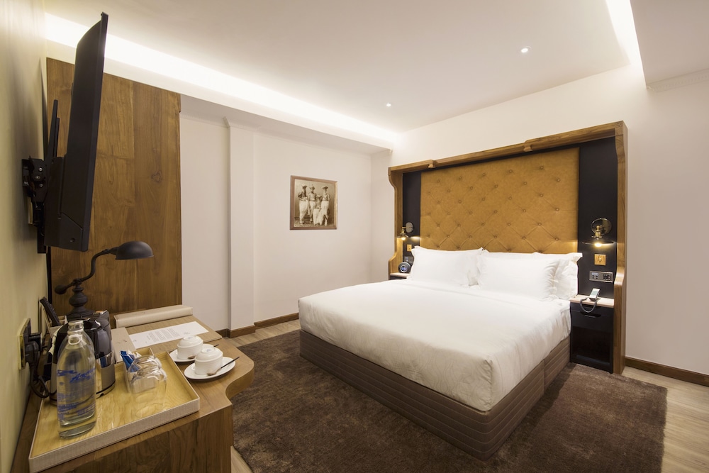 The Radh Hotel 27/66