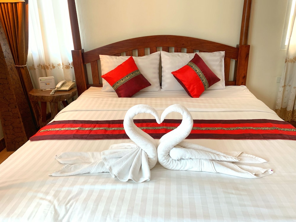 Aiyaree Place Hotel photo3