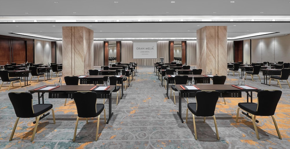 Gran Melia Jakarta 63/74