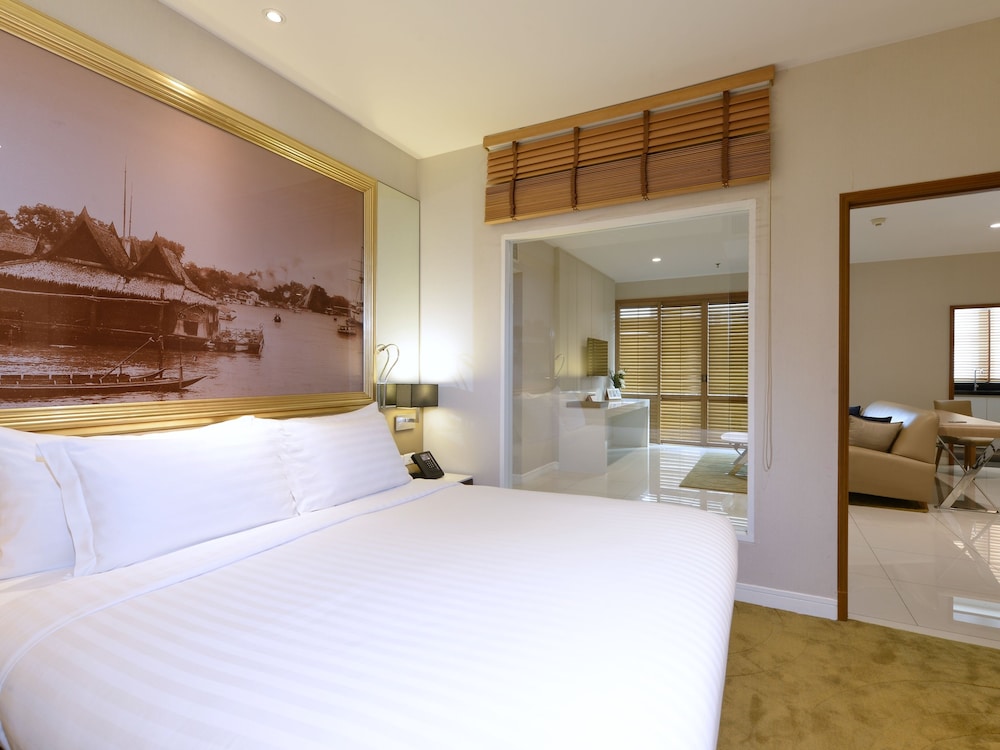 3 Bedroom Balcony Suite