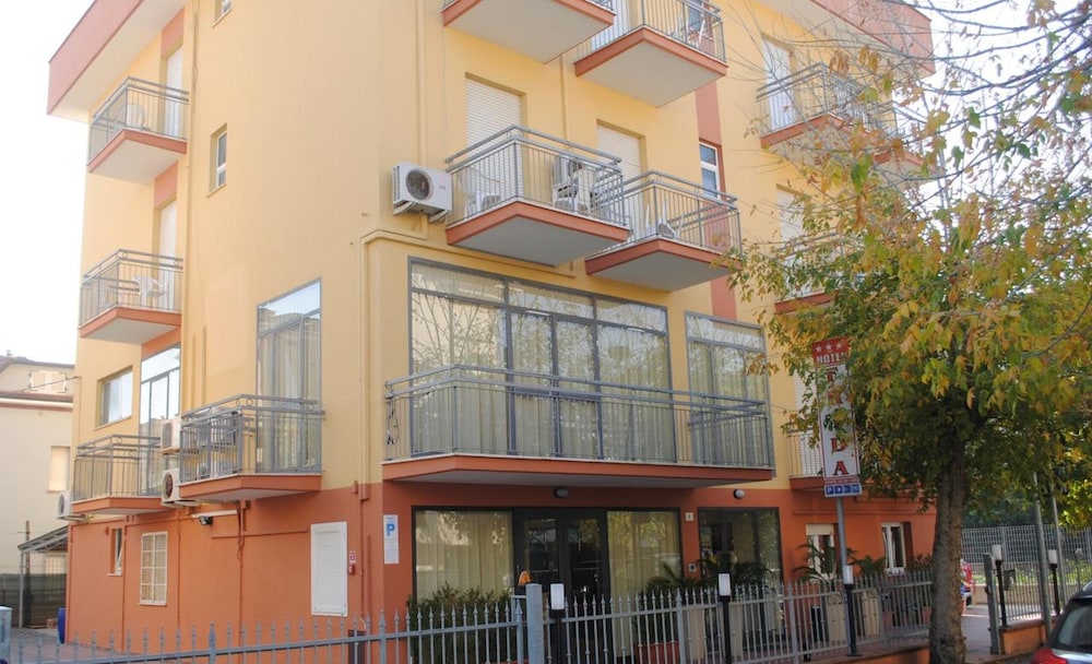 HOTEL FRIDA photo1