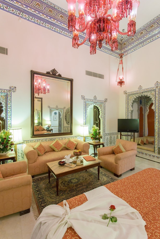 Shiv Niwas Palace 27/71