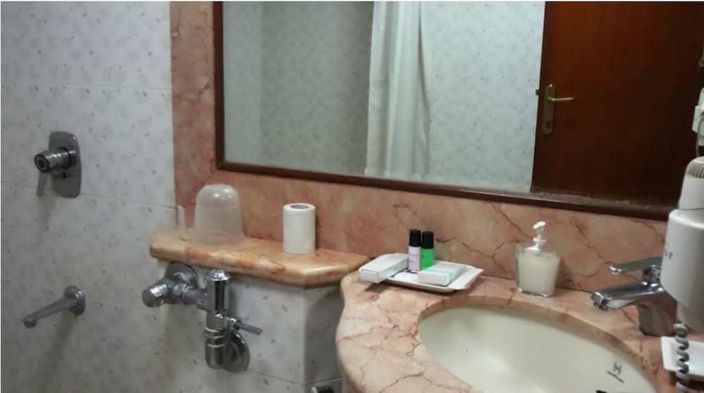 Hotel Residency Andheri 48/55