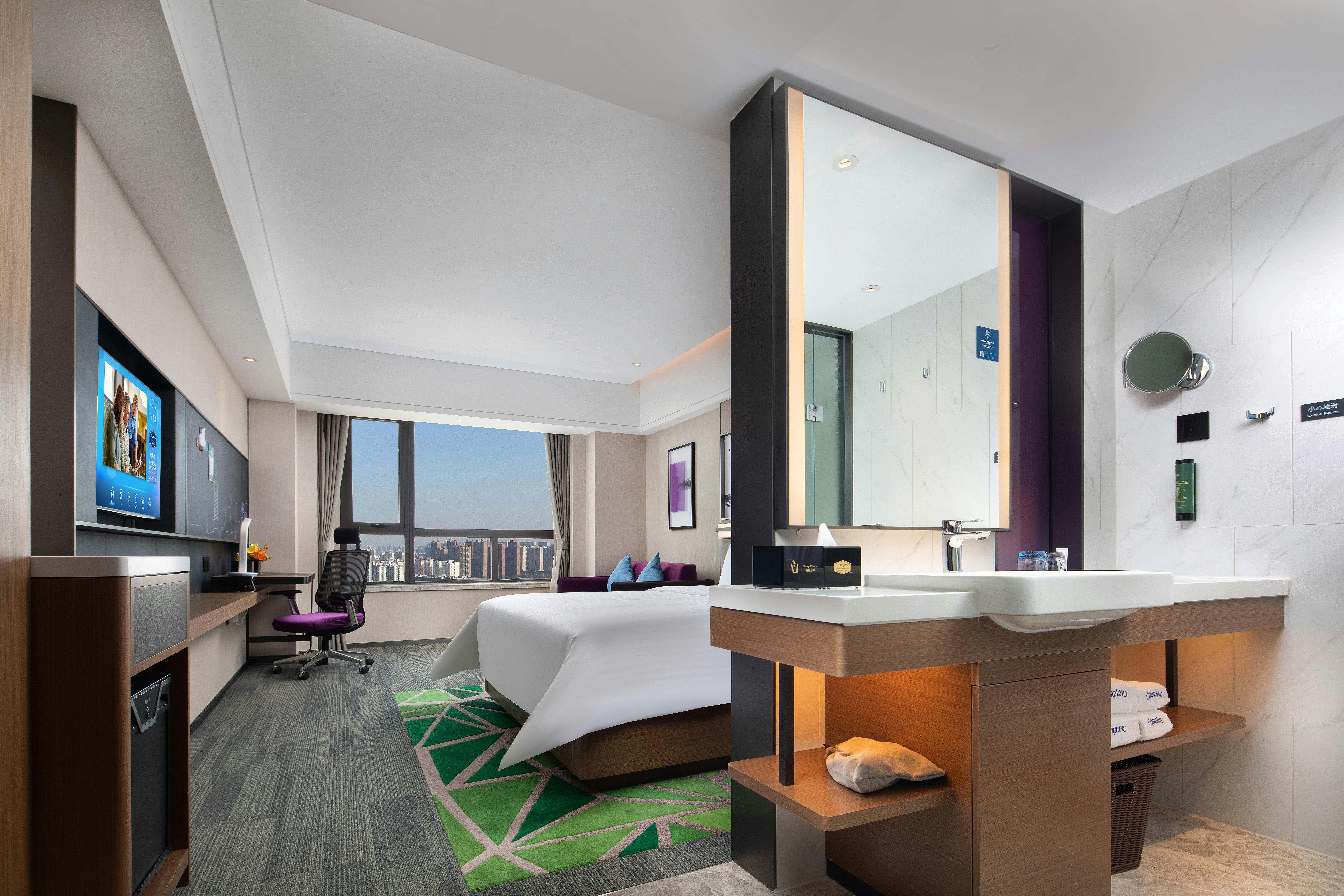 Hampton by Hilton zhumadian sports center 8/14