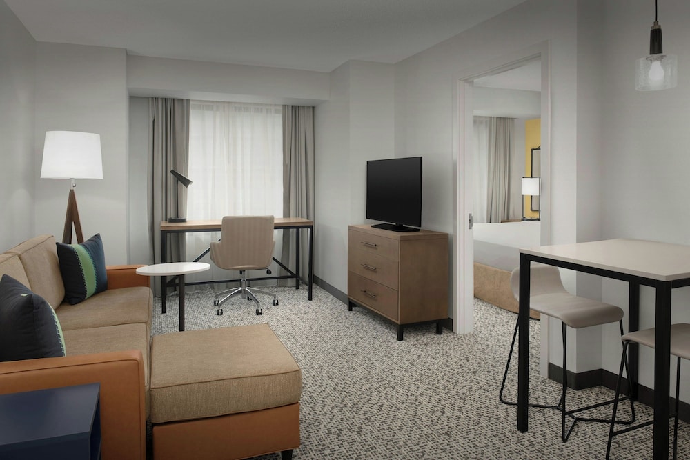 Residence Inn by Marriott Bellevue Downtown 22/50