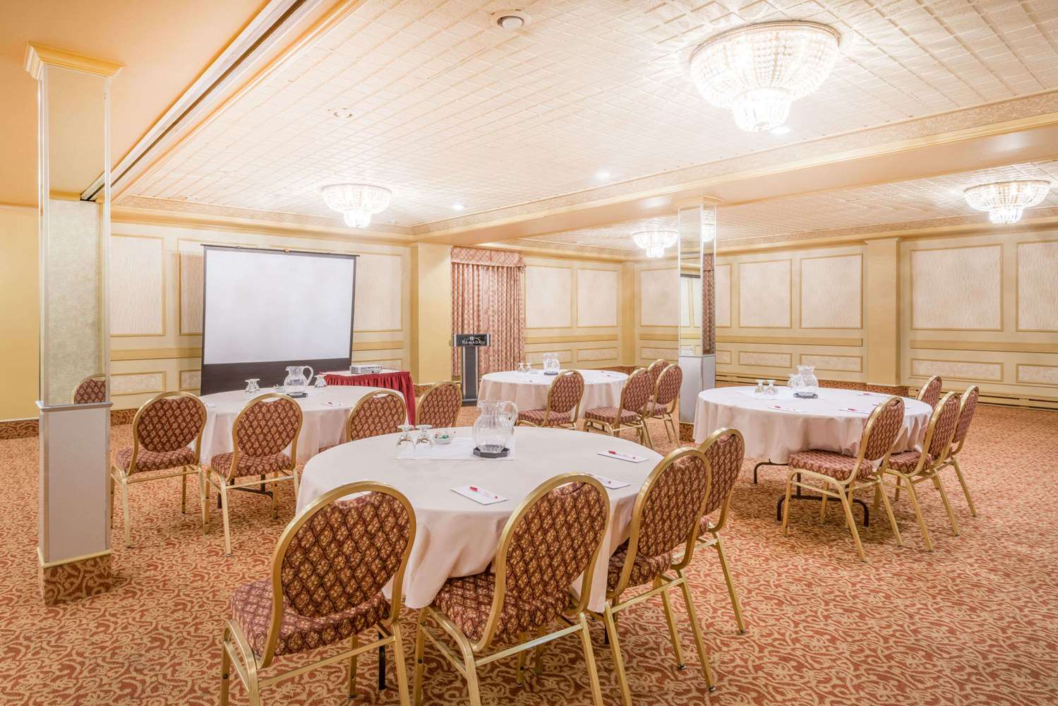 Ramada By Wyndham St. John's 23/27
