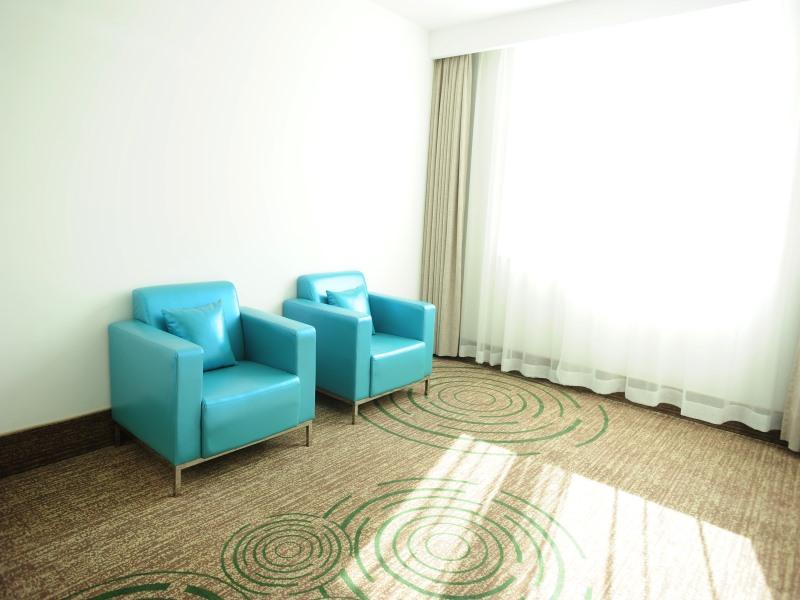 GreenTree Inn Baoding Qingyuan District Jianshe North Road Express Hotel 25/40