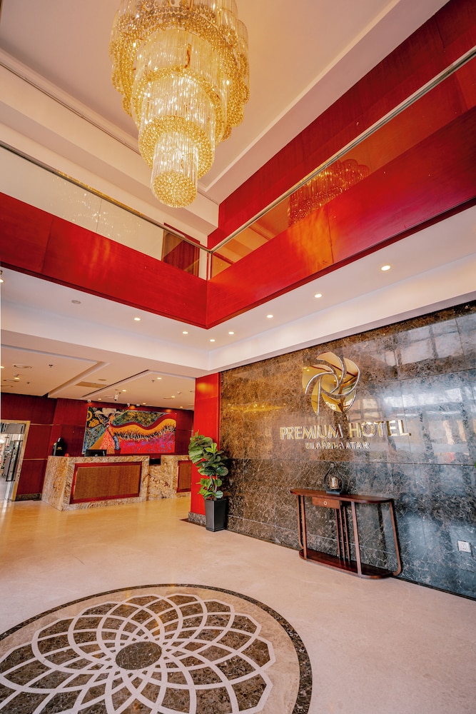 Premium Hotel 8/59