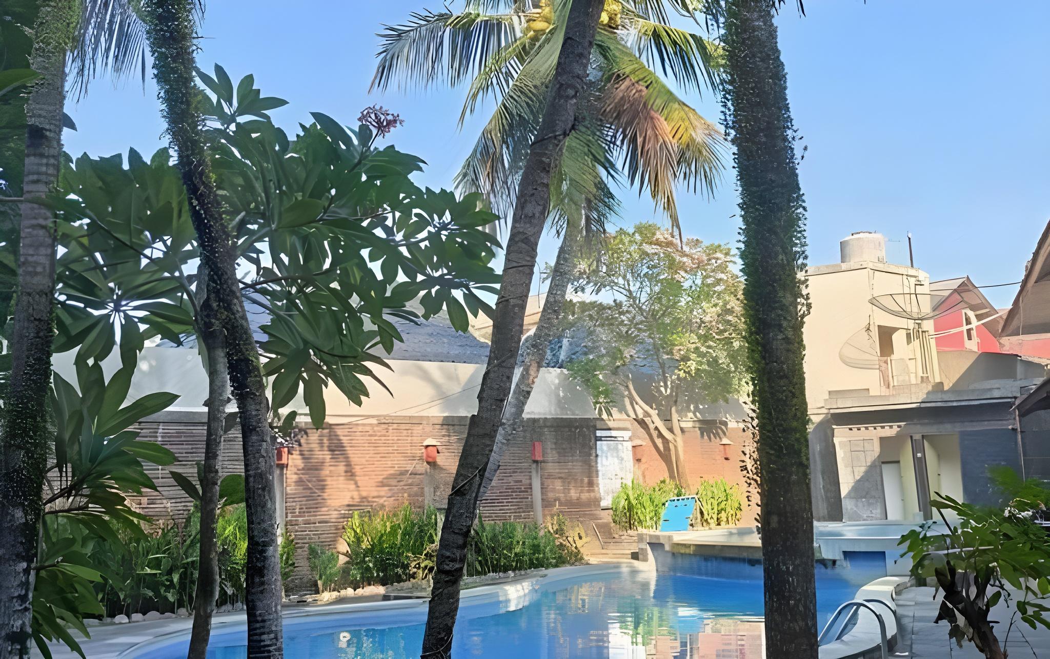 Nyiur Resort Hotel 25/32