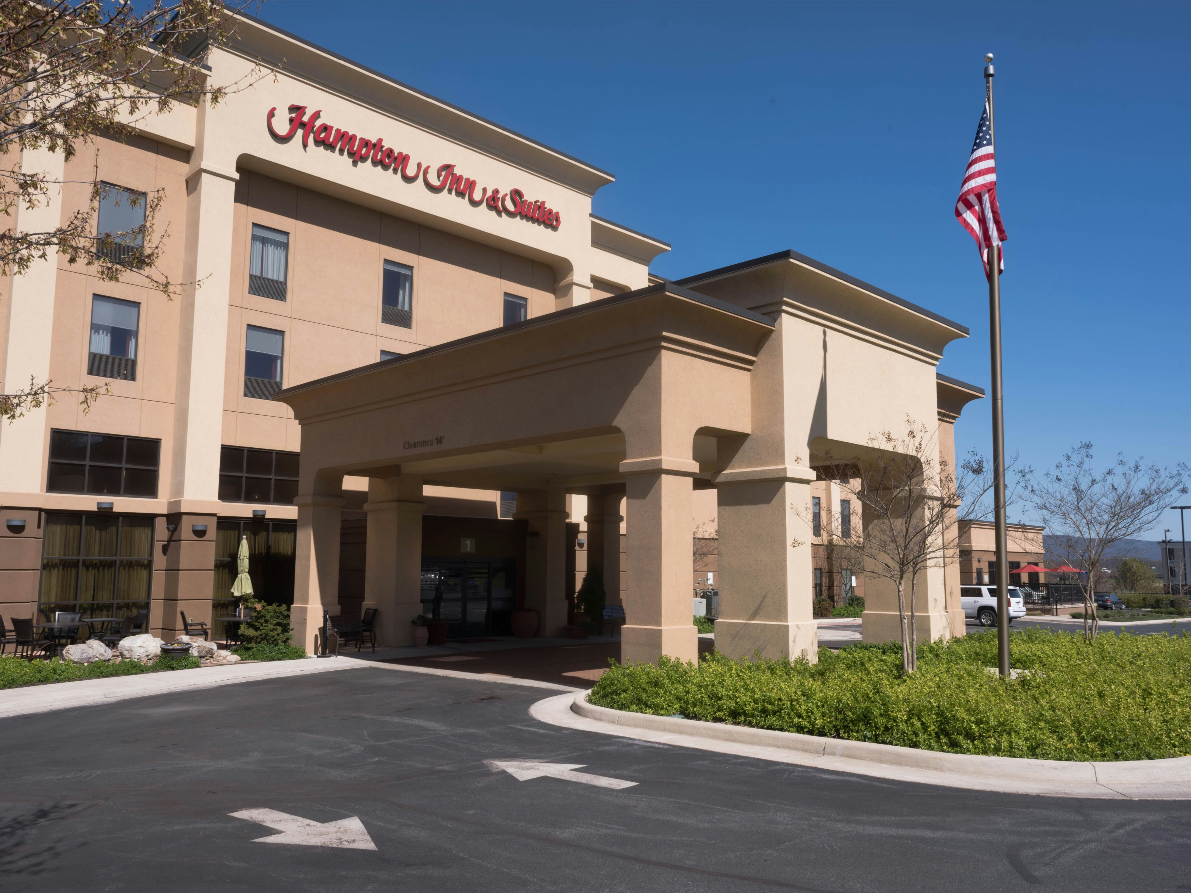 Hampton Inn And Suites Woodstock 4/74