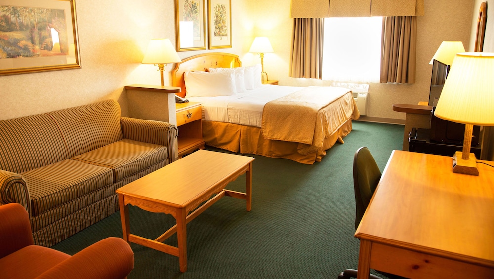 Magnuson Grand Pioneer Inn And Suites 31/48