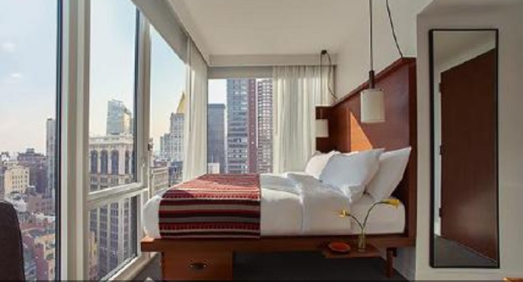 Room, King Bed, Sky View