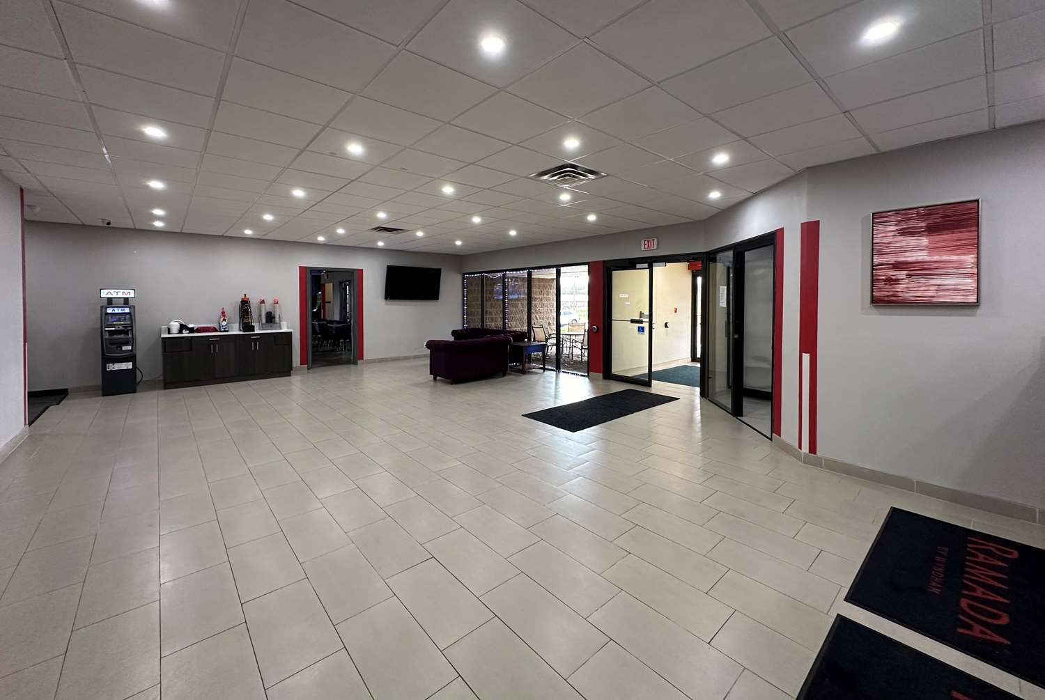 Ramada by Wyndham Waupaca 17/22