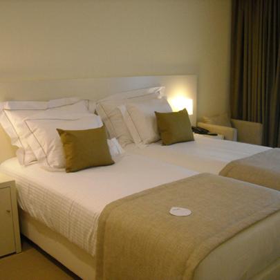 Room, Double or Twin Bed
