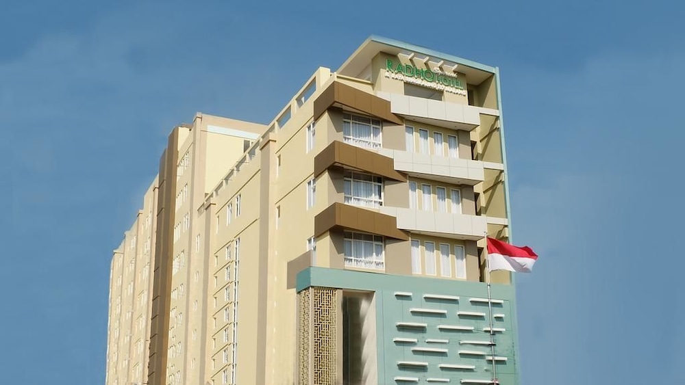 Syariah Radho Hotel Sengkaling 4/27