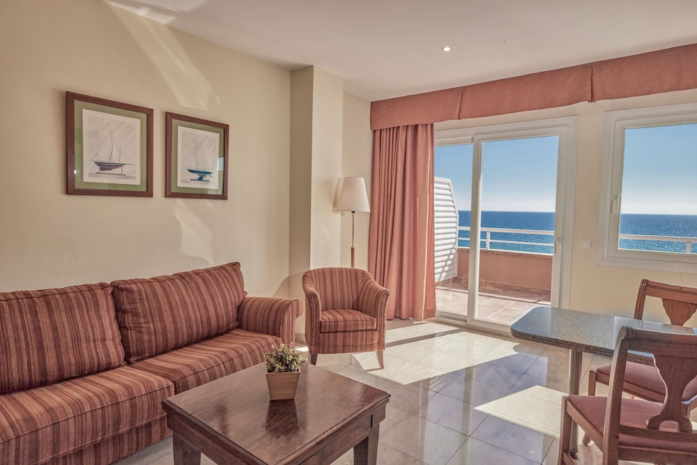 Sunway Playa Golf Sitges 47/71