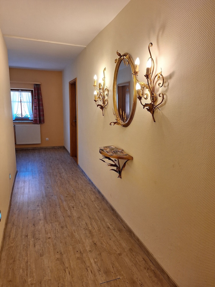 Hotel zum Breiterle - Self-Check-In 30/50