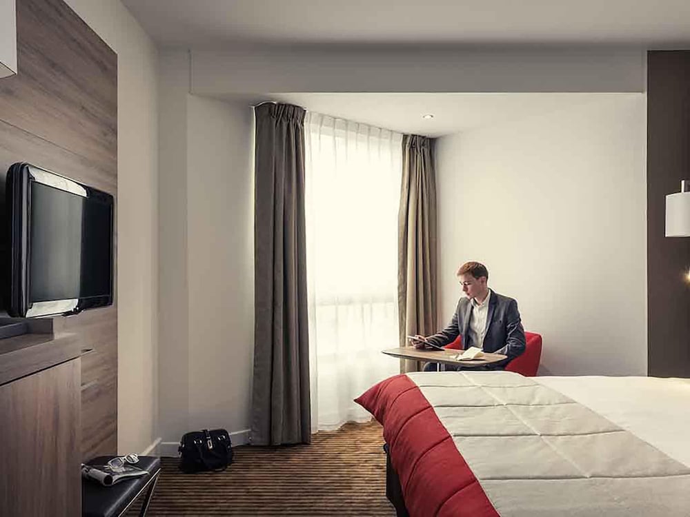 Mercure Paris Boulogne 10/71
