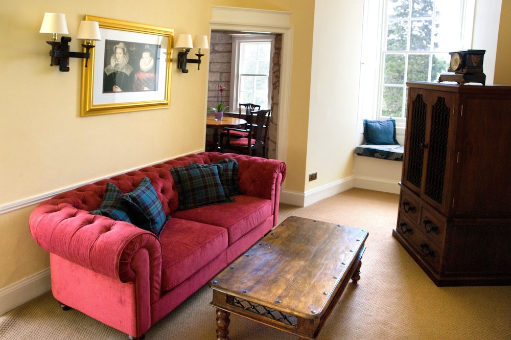 Dalhousie Castle Hotel 52/74