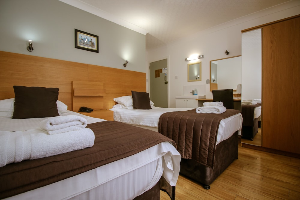 Charing Cross Guest House 16/62