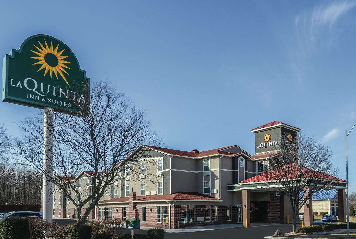 La Quinta Inn and Suites by Wyndham Kansas City Airport 4/34