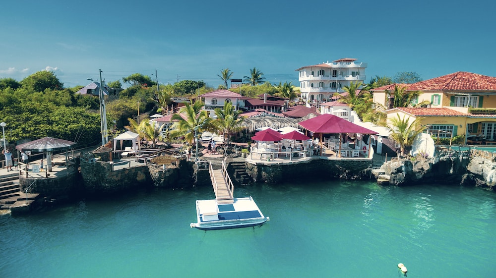 Angermeyer Waterfront Inn 45/47