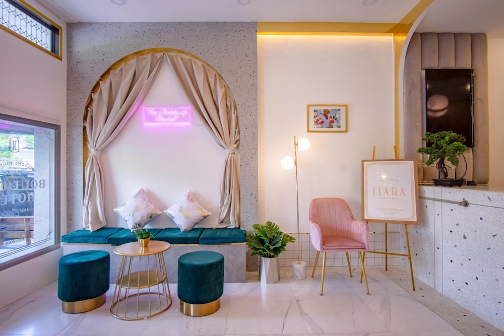 Isara Boutique Hotel and Cafe 48/66
