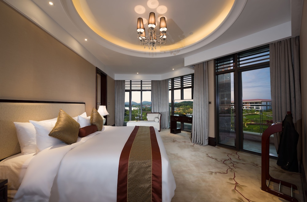 New Century Hotel Guian Guizhou 5/33