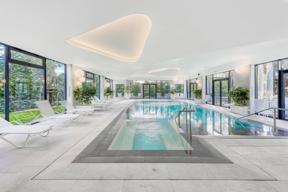 Golden Tulip Lyon Ouest Techlid - Hotel & Spa 40/76