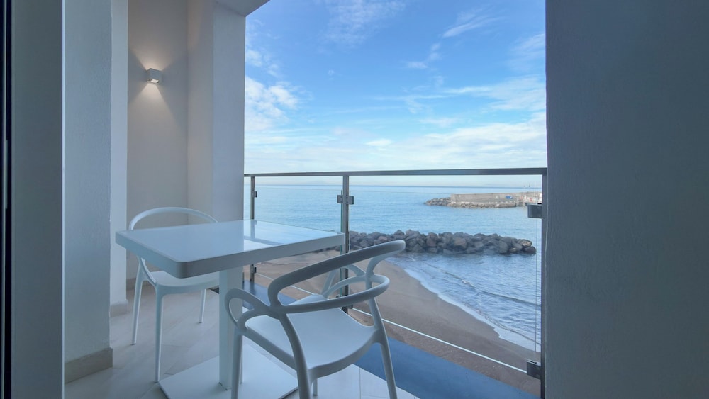 Hotel Giosue A Mare 28/50