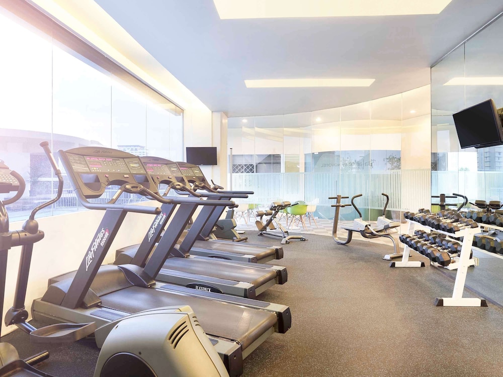 Novotel Jakarta Gajah Mada 27/49