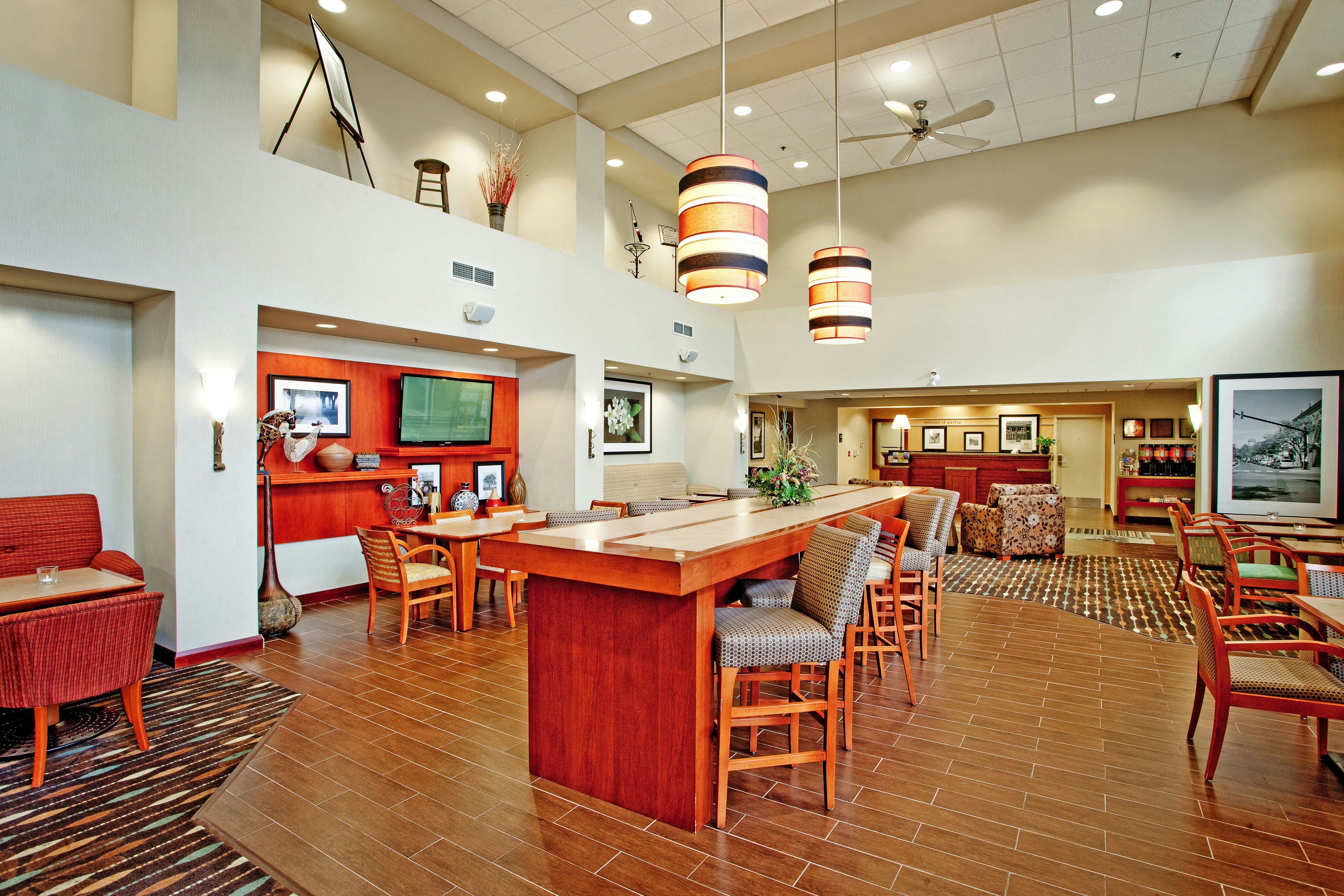 Hampton Inn & Suites By Hilton Barrie 37/62