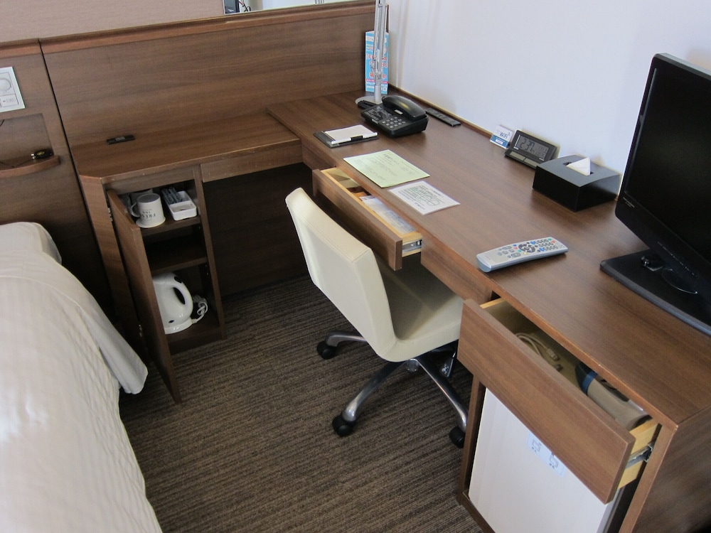 Sotetsu Fresa Inn Yokohama Totsuka 53/69