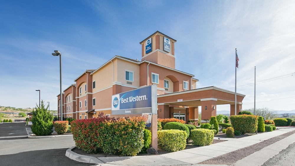 Best Western Sonora Inn & Suites 3/28