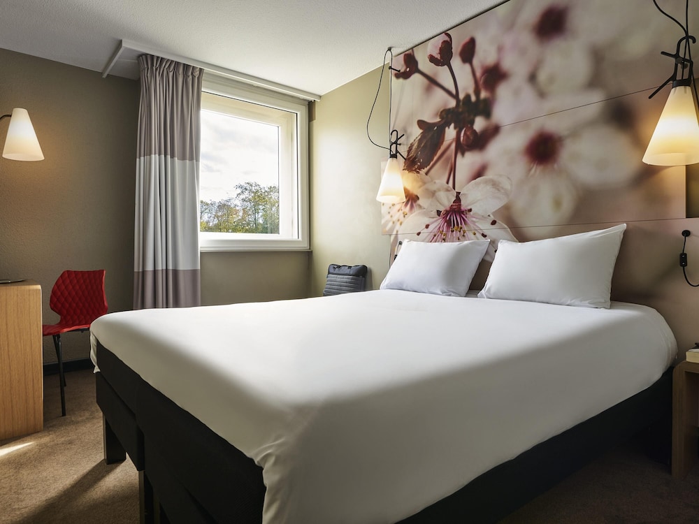 Ibis Marne La Vallee Emerainville 14/46