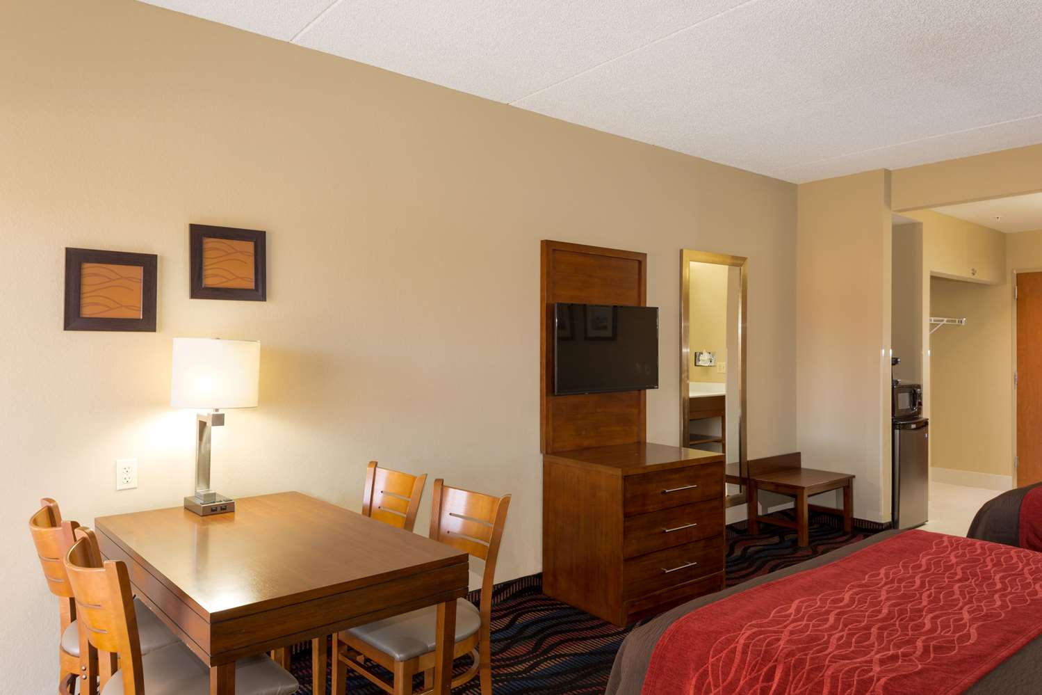Baymont by Wyndham Bonita Springs Naples North 6/11