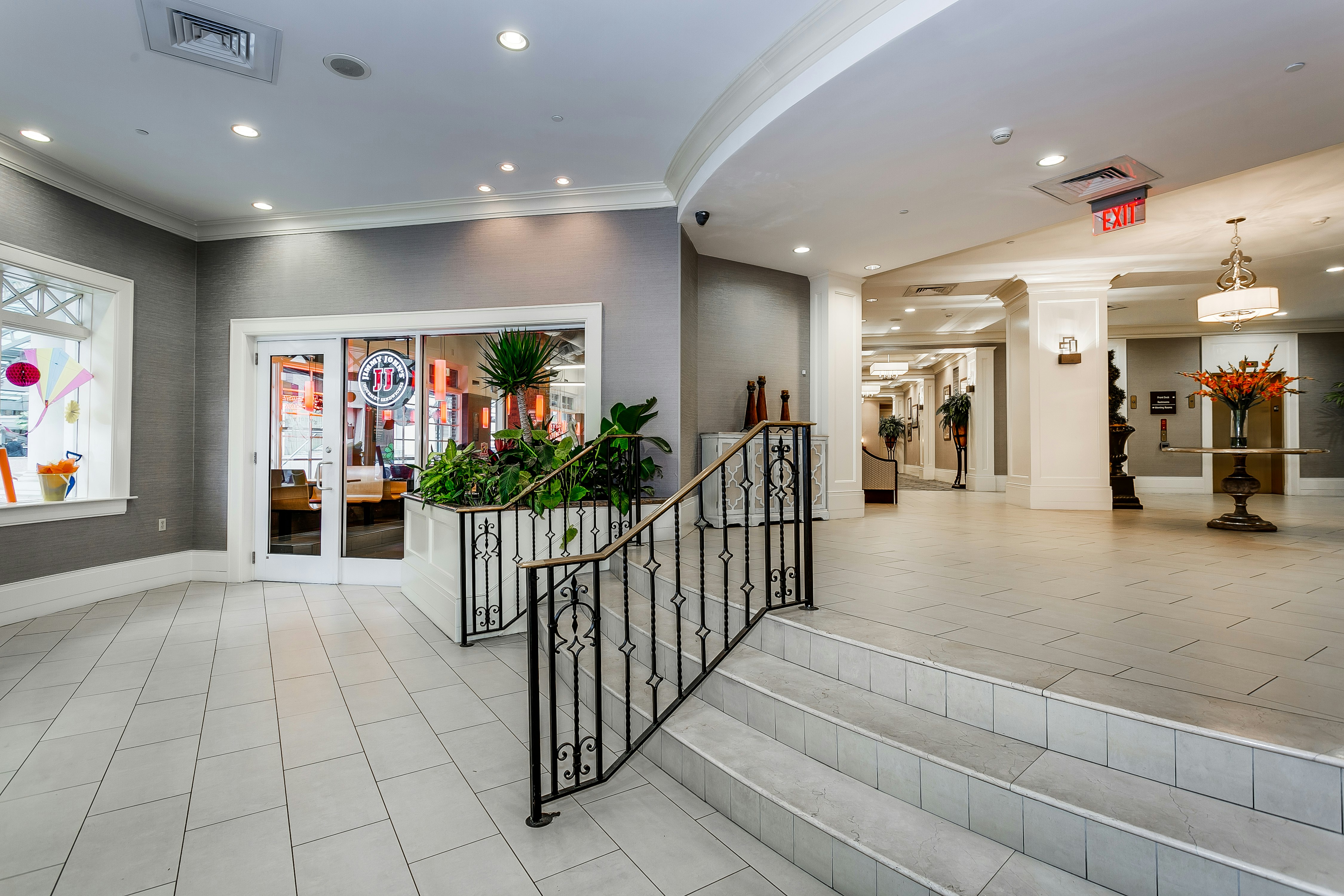 Hampton Inn & Suites Mobile- Downtown Historic District 14/56