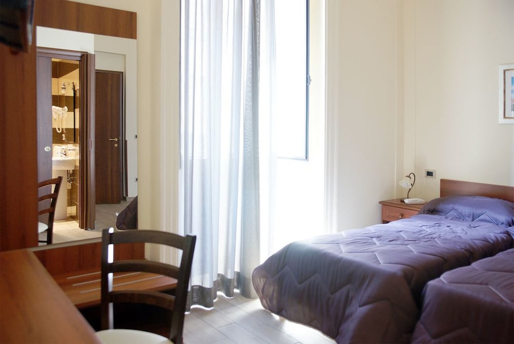 Hotel Sofia 10/38