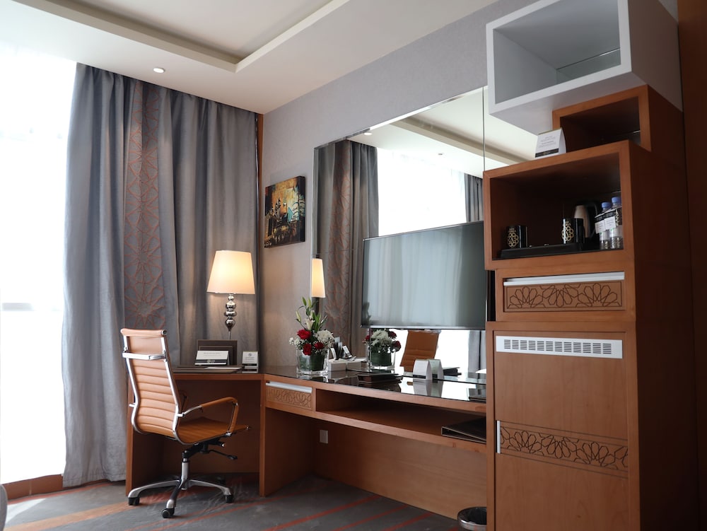 فندق فيفيد جدة(Vivid Hotel Jeddah) 42/48