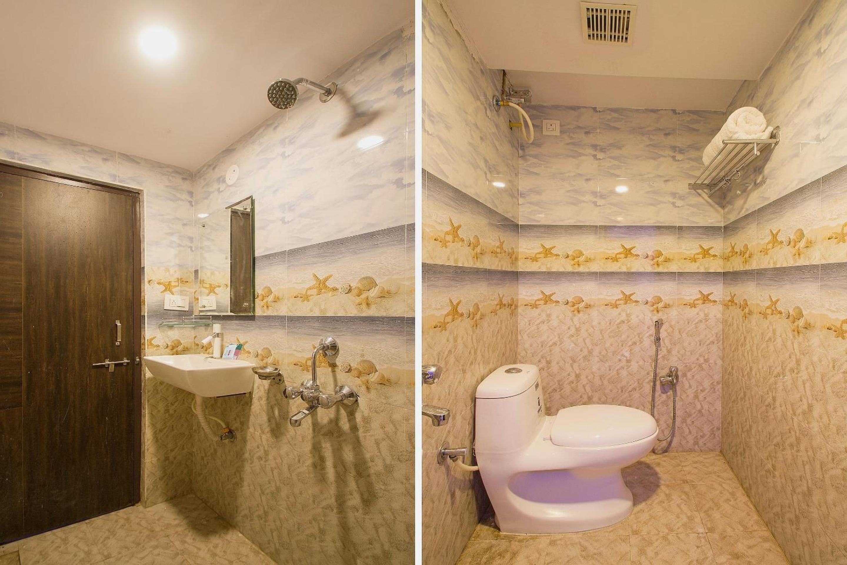 Oyo 10225 Hotel Sree Chandana 48/50