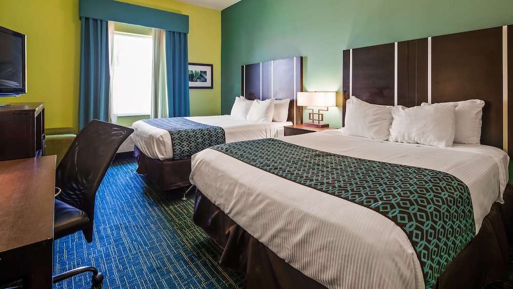غرفة قياسية بسريرين كوين، Best Western Plus Carrizo Springs Inn And Suites 3/9