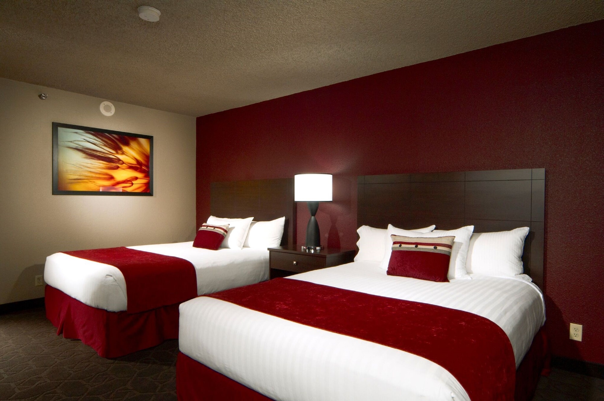 Sedona, 2 Queen Beds, River View